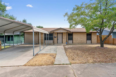 1113 Lawson Ln — photo 2