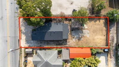 2703 E Cesar Chavez St — photo 5