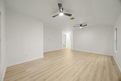 11732 Maybach Dr — photo 5