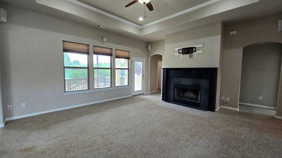210 Stonehenge Way — photo 2