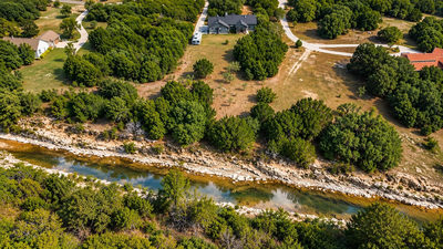 219 Murphy Dr — photo 2