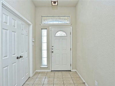 203 Newport Landing Pl — photo 3