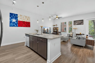 1900 Barton Springs Rd #2047 — photo 5