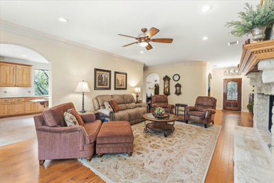 801 Rainbows End Rd — photo 3