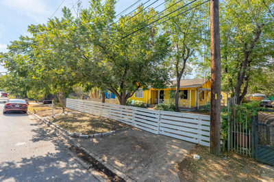 6107 Felix Ave — photo 5