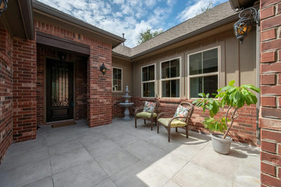 200 Lake Rim Cir — photo 2