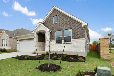 553 Redding Way — photo 3