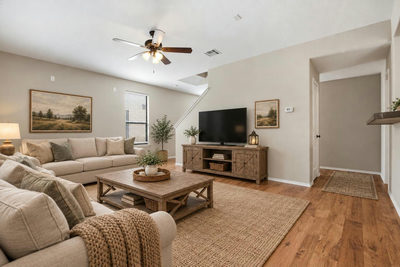 280 Cordero Dr — photo 4