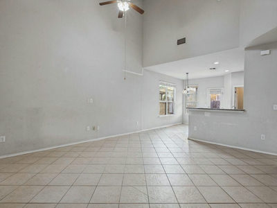 512 Eagle Brook Ln — photo 4