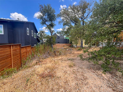4602 Santa Anna St — photo 4
