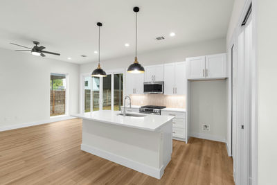 102 W Fawnridge Dr — photo 5