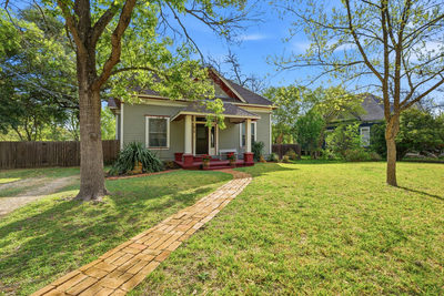 410 Cibilo St — photo 2