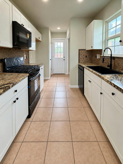 2307 Blue Meadow Dr — photo 3