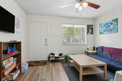 1010 W 23rd St #5 — photo 3