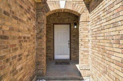 2411 Waizel Way — photo 2