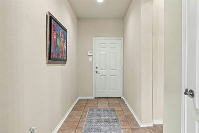 2411 Waizel Way — photo 3