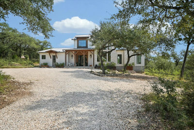 540 Casey Ln — photo 3
