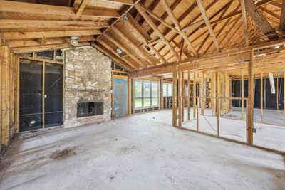 11905 Buckingham Rd — photo 2