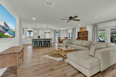 767 VALLEY OAKS DR Dr — photo 2