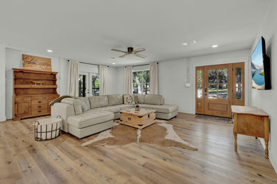 767 VALLEY OAKS DR Dr — photo 4