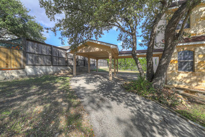146 Creekview Dr — photo 4