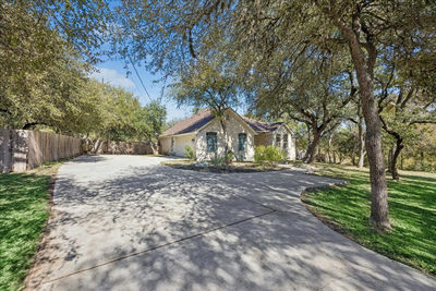 100 Quarry Springs Dr — photo 2