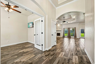 8302 Ginny Ln — photo 4