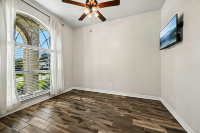 8302 Ginny Ln — photo 5