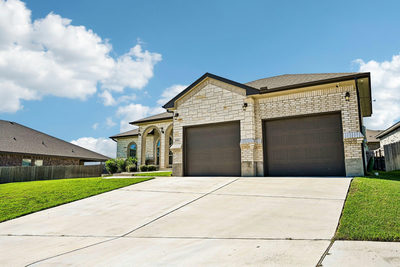 8302 Ginny Ln — photo 3