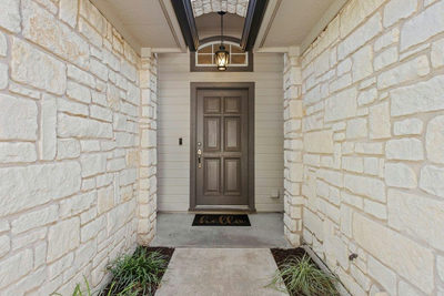 802 Mountain Ridge Dr — photo 5