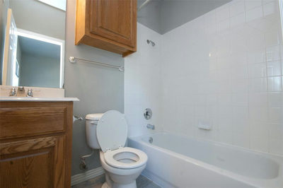 2410 Leon St #202 — photo 4