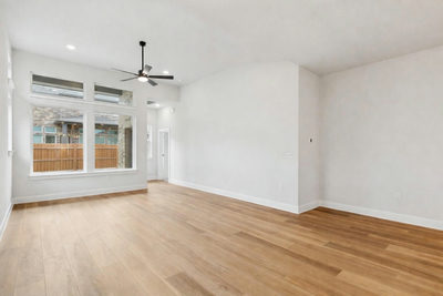 937 Teeler Ln — photo 3