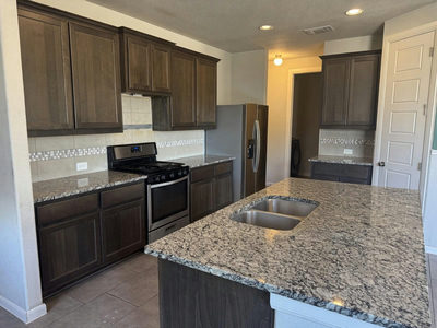 5824 Ravenna Ln #31 — photo 2