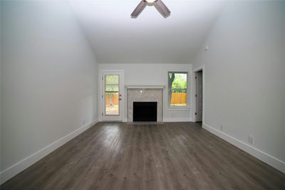131 Stephen Ct — photo 5