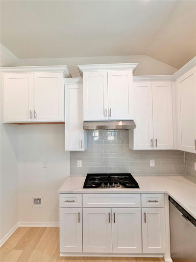 6191 Marsh Ln — photo 3