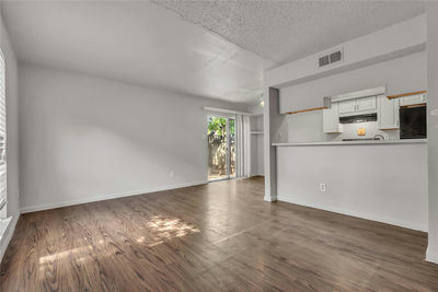 5707 Cougar Dr — photo 3