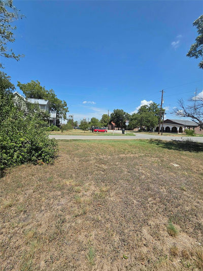 209 W South St — photo 4