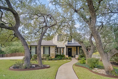7412 Doswell Ln — photo 2