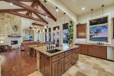 104 Mesa Dr — photo 3