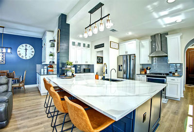 305 Lightcliff St — photo 3