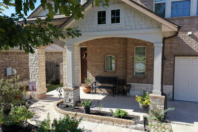 305 Lightcliff St — photo 2