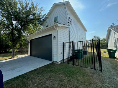 1204 N Mystic Dr — photo 2