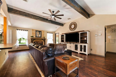 372 Hidden Oaks Dr — photo 5
