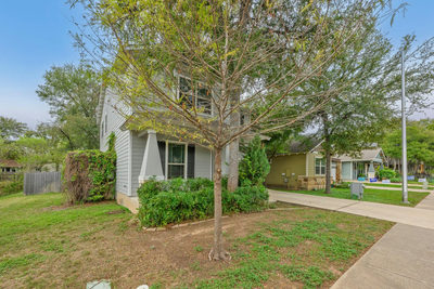 2501 Amur Dr — photo 2