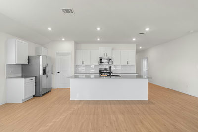 1412 Aquilla Dr — photo 4