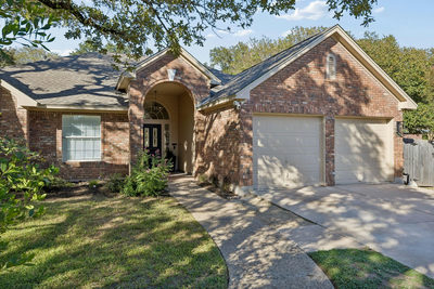 6110 Dedham Ln — photo 2