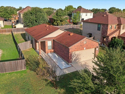 220 Rummel Dr — photo 3