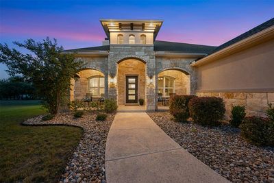 317 Houston Loop — photo 2