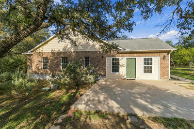205 Homestead Rd — photo 4