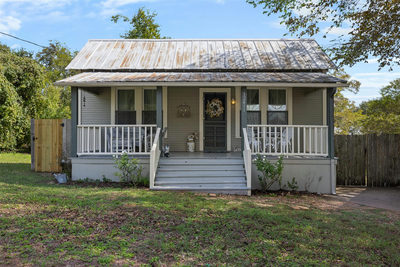 12411 E Texas St — photo 2